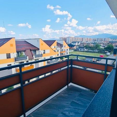 Apartamento Bacovia Cazare Coresi Braşov Exterior foto