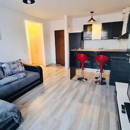 Apartamento Bacovia Cazare Coresi Braşov Exterior foto
